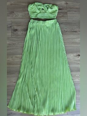 SHEIN Pleated Two Piece Tube Top & Long Skirt